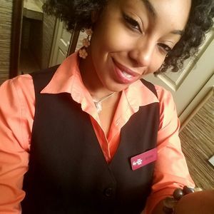 Meet your Posher, Briana